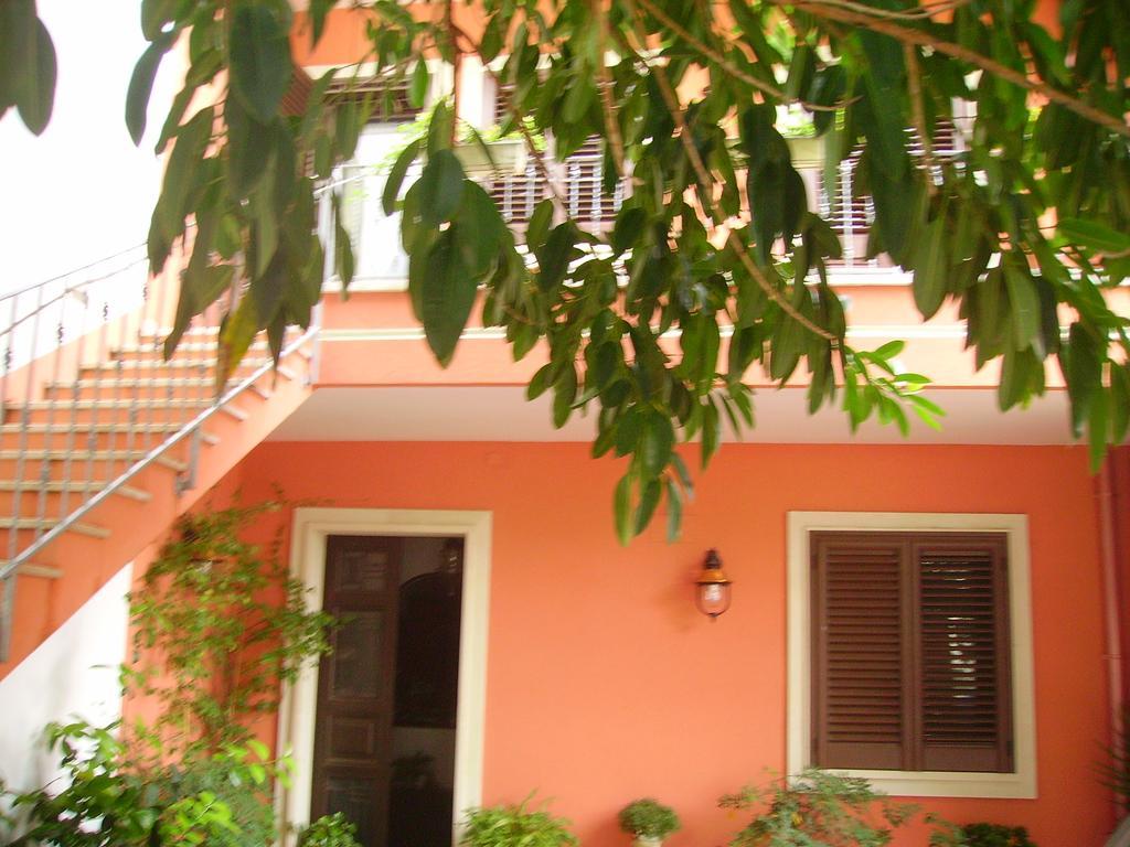 Dimora Del Casale Bed and Breakfast Μπρίντιζι Εξωτερικό φωτογραφία